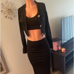 CUTE 3 piece skirt set (I have white too)